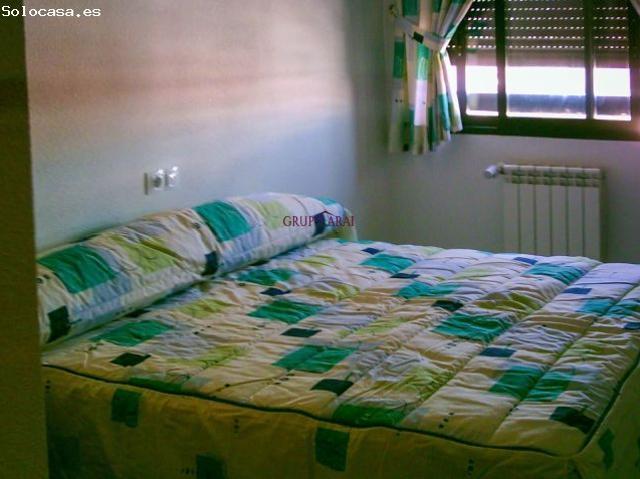 Luminoso piso en venta en Plaza Alcalde Agatángelo Soler – zona tranquila y bien comunicada