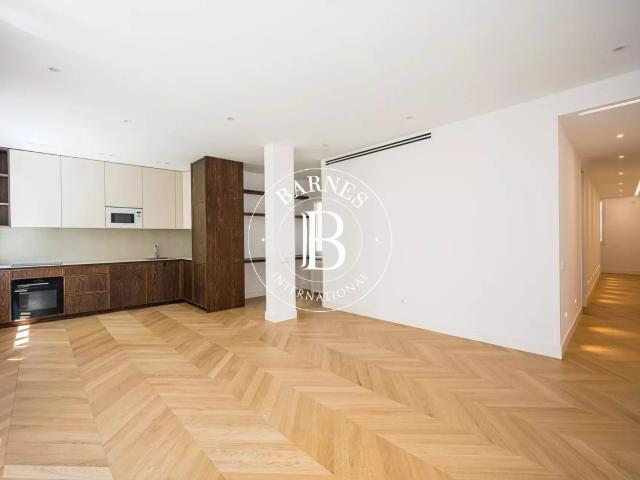 Luminoso Piso 3 habitaciones Chamberi 119m² Madrid