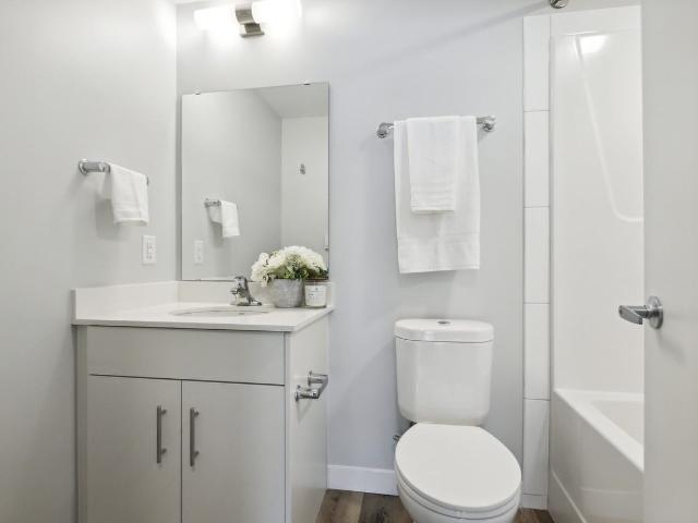 Lumina 1 Bedroom Apartment for Rent at 1673 Huron Rd, Kitchener, ON N2R 0T3