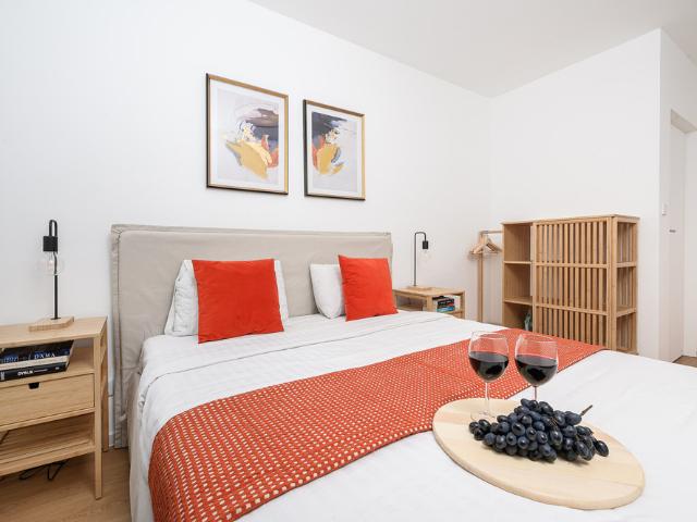 Lumina luxury 4 rooms apart with parking