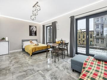 Lumina stylish apartment near the station