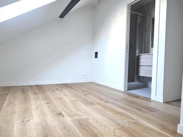 T4 rénové ? Dernier étage avec ascenseur, allée de la Robe