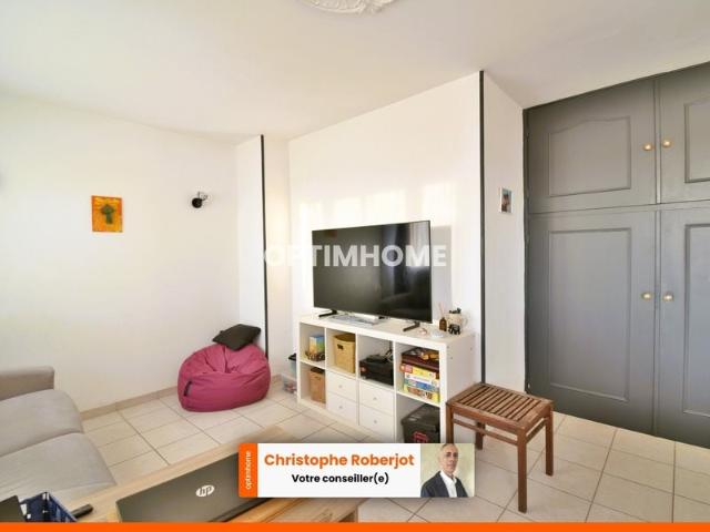 Lumineux T3 lumineux dans une résidence sécurisée avec optio. 71m² Chalon sur Saône