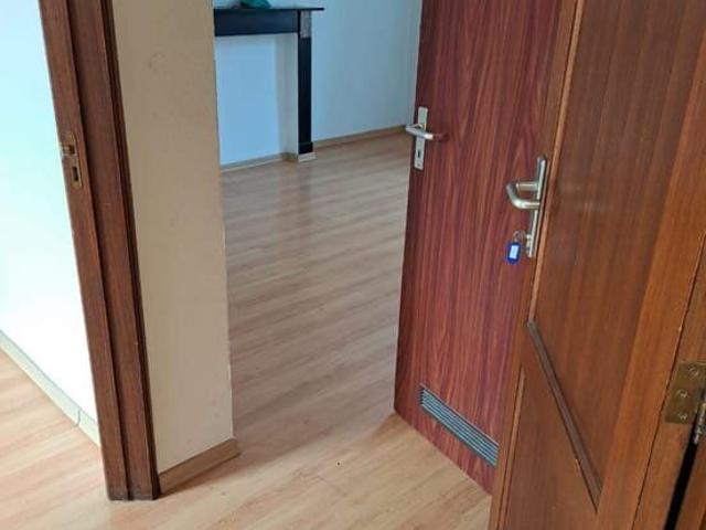 Lumineux Appartement 1 ch. à Charleroi PEB C