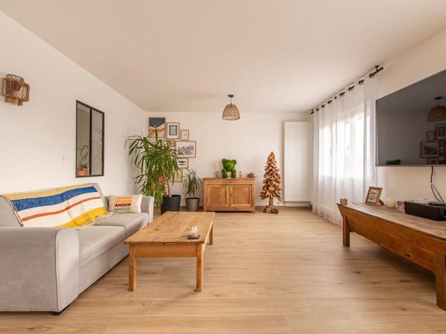 Lumineux Appartement avec stationnements 97m² Angers