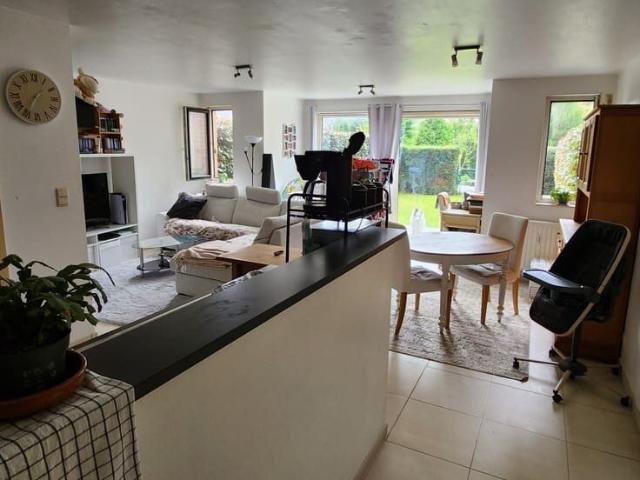 LUMINEUX APT 84M2 REZ JARDIN TERRASSE 2 CH. ENDROIT CALME