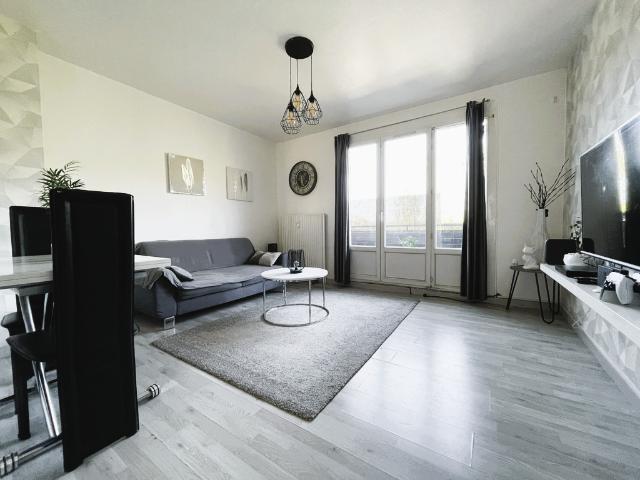 Lumineux F3 + Cave