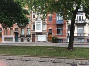 LUMINEUX PENTHOUSE RENOVE ET SPACIEUX, 2SDD, POUR COLOCATION