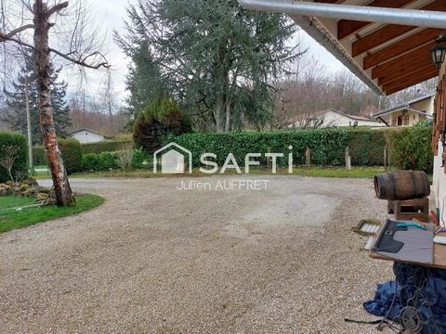 Lumineux, plain pied, calme et en pleine nature