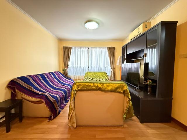 ลุมพินี เพลส พระราม 4 – สาทร | 2 Bedrooms for Sale HBH ST 81