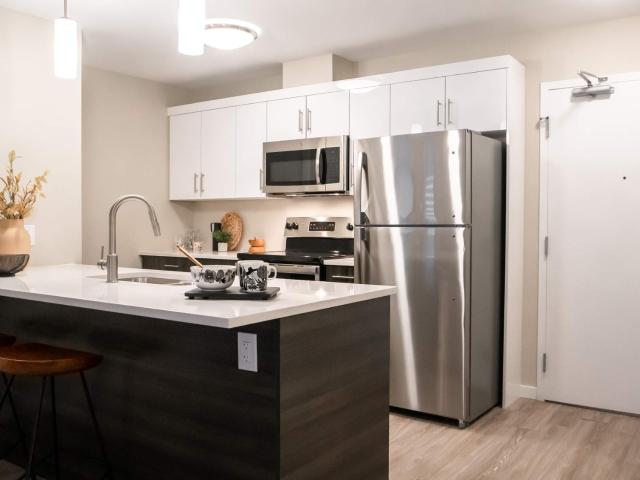 Luna at Aurora 2 Bedroom, 2 Bathroom + Den Apartment for Rent