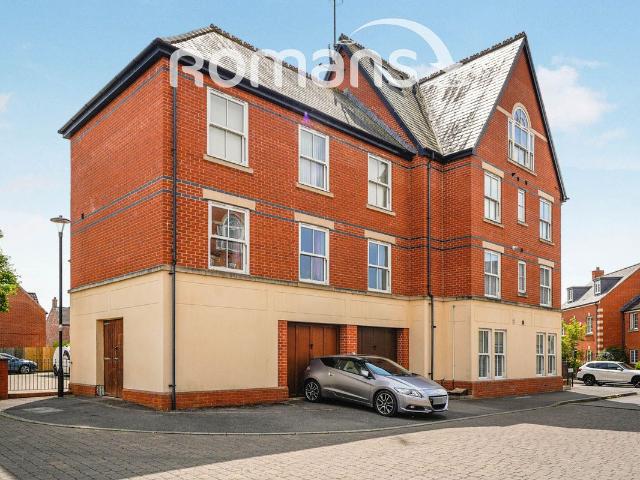 Luna Close, Swindon SN25, 2 bed flat to rent, £1,050 pcm | PrimeLocation