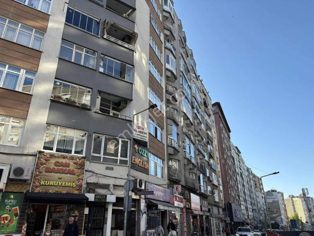 Luna'dan Bulvara Cephe 3+1 Satılık Daire !
