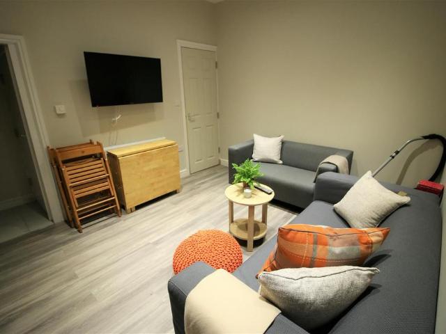 Lune Street, Lancaster LA1 5 bed private hall to rent £585 pcm £135 pw
