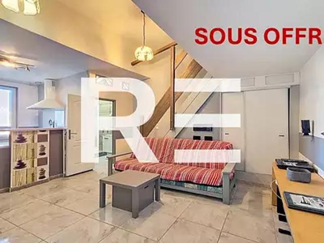 Lunel 34400 Achat / Vente appartement 2 pièces t2 au dernier étage