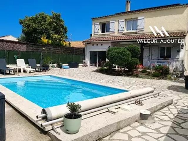 Lunel 34400 Achat / Vente maison 7 pièces t7 piscine terrasse