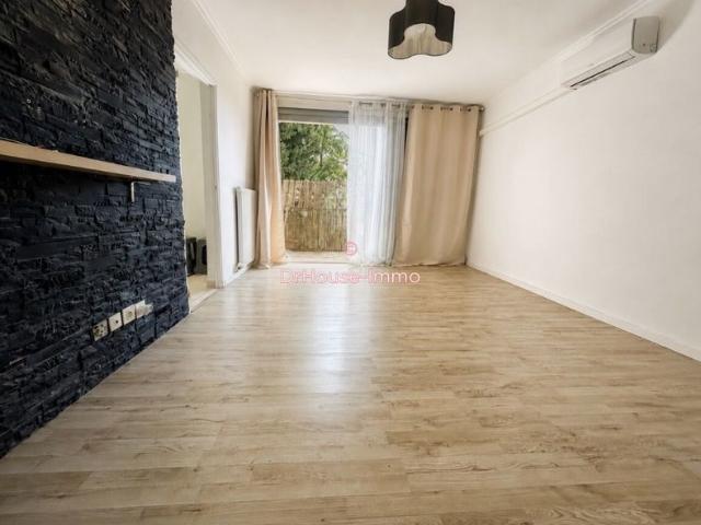 Lunel, Appartement T4 de 79 m² avec balcon, parking et cave