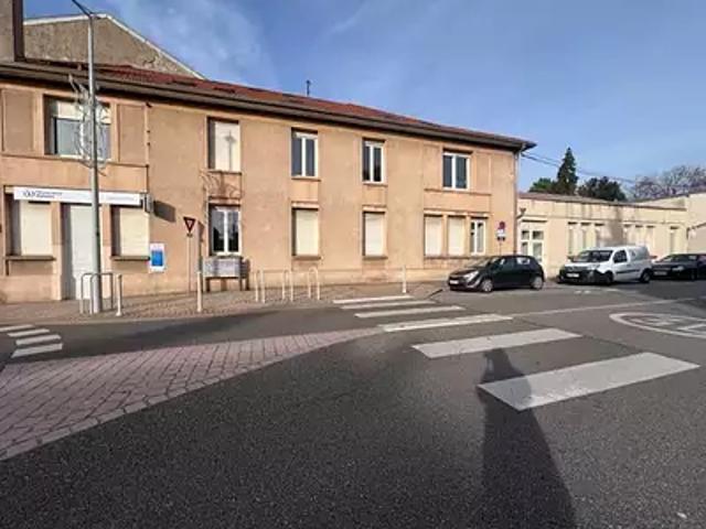Lunéville 54300 Achat / Vente appartement 10 pièces t10 cave