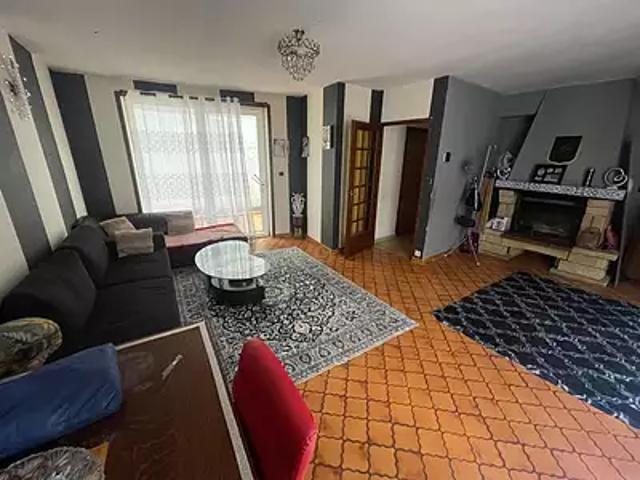 Lunéville 54300 Achat / Vente maison 5 pièces t5 au dernier étage