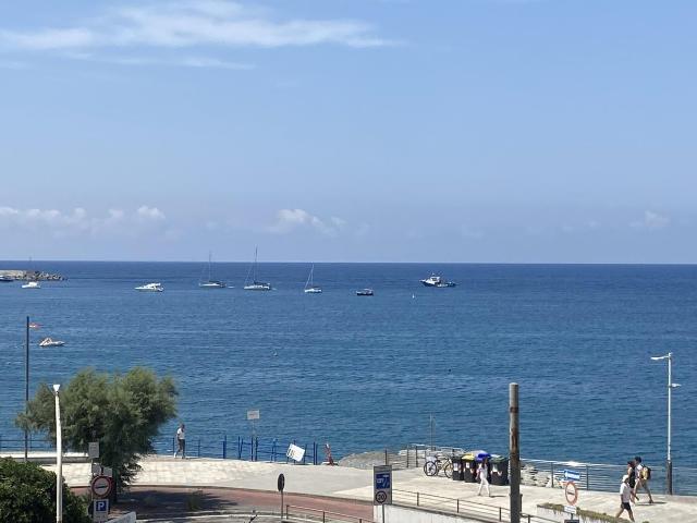 Lungomare Giovanni Descalzo 6 vani 120mq