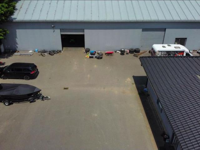 Grunt 6200 m² z halami i biurem inwestycja w Lubzinie