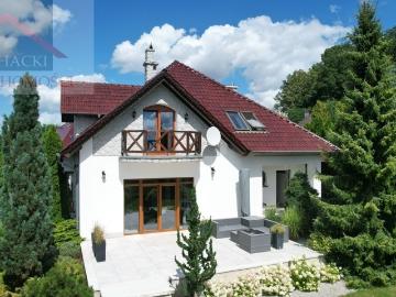 Nowoczesny dom 171 m2 z pięknym widokiem i ogrodem
