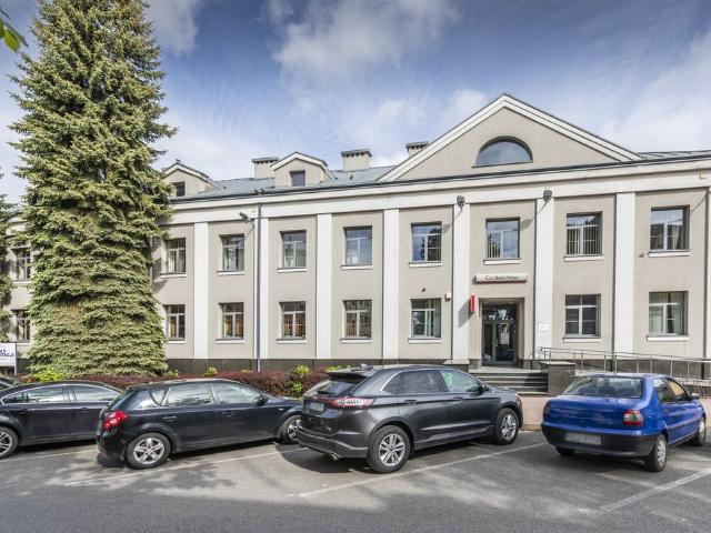 Do sprzedania atrakcyjny lokal biurowo usługowy 1184 m² w Lubaczowie