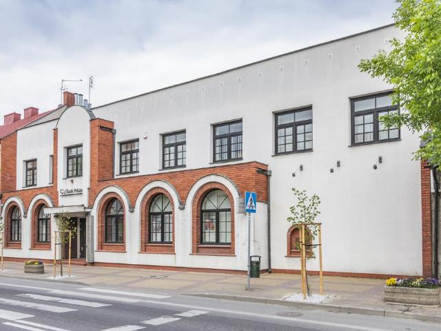 Do sprzedania funkcjonalny lokal użytkowy 738 m² w centrum Lubartowa