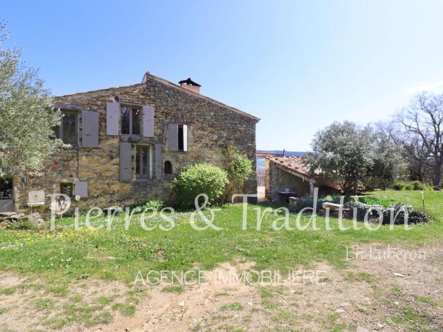 Luberon, authentique propriété en pierre du XIVème siècle av. 280m² Simiane la Rotonde
