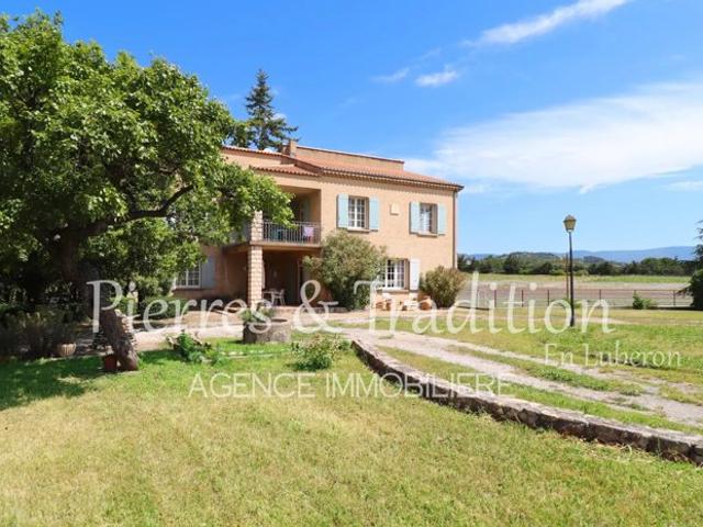 Luberon, Grande maison avec beaucoup de potentiel