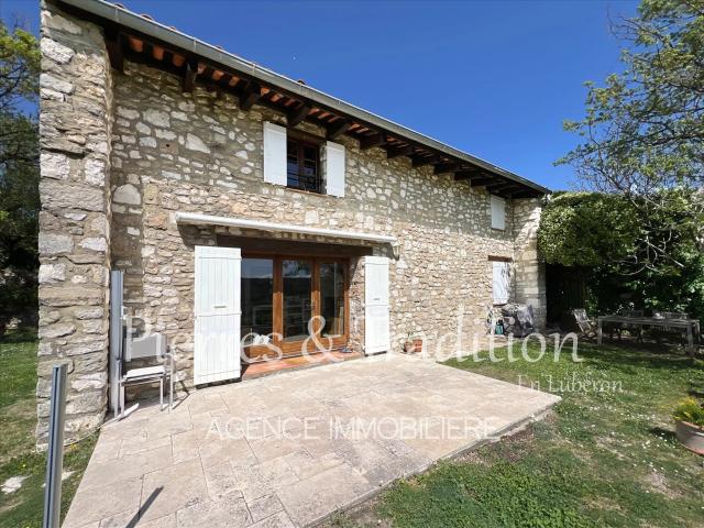 Luberon, propriété exceptionnelle avec vue panoramique et pi. 136m² Reillanne