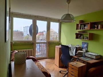 Lubin, 37 m², jasne, ustawne mieszkanie z piwnicą