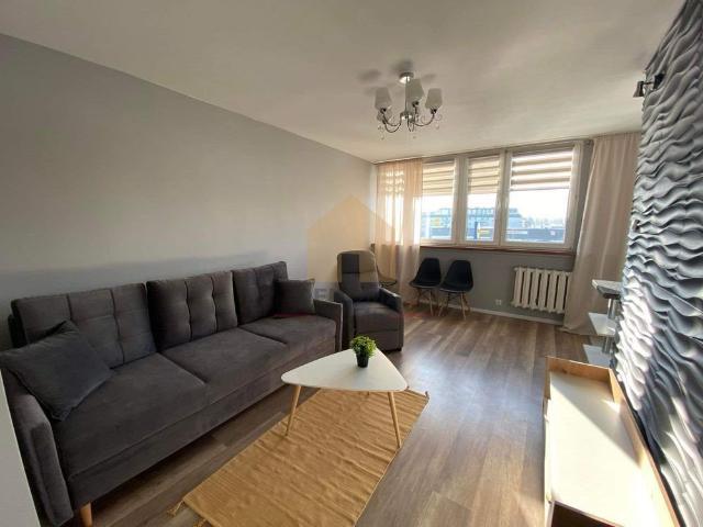 Zapraszam do obejrzenia 39,3 m² mieszkania z balkonem francuskim w Lubinie