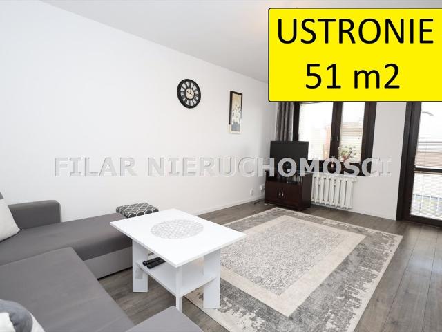 Przestronne 2 pokojowe mieszkanie z balkonem i dużą piwnicą polecam!