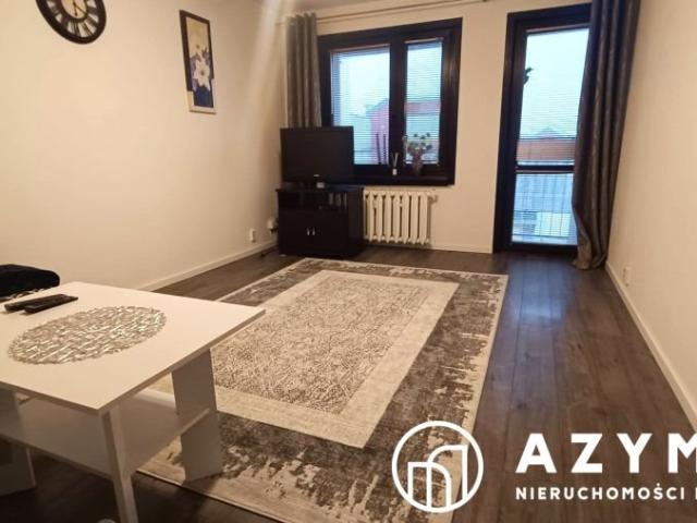 Przestronne 2 pokojowe mieszkanie z balkonem i dużą piwnicą