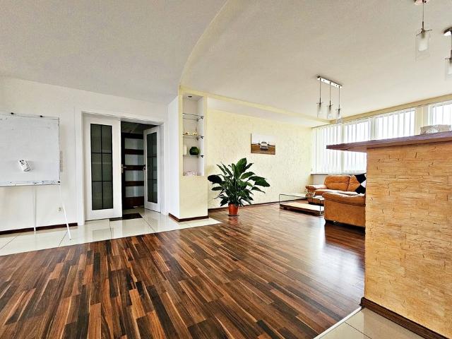 Lublin, 750 m2, idealny na placówkę edukacyjną
