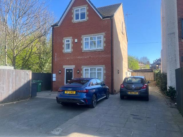 Lucy Avenue, Leeds LS15, 1 bed flat to rent, £800 pcm | PrimeLocation