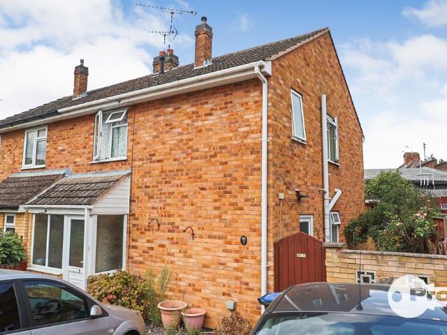 Lucas Way, Earl Shilton, Leicester LE9, 3 bed property to rent, £1,100 pcm | PrimeLocation