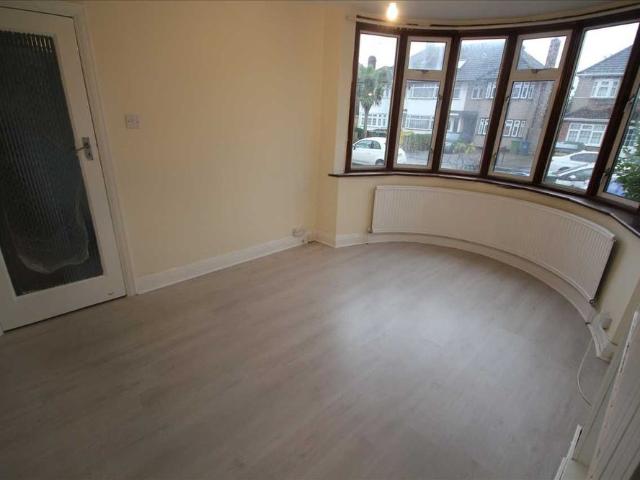 Lucas Avenue, Harrow