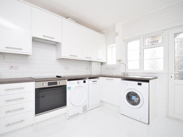 Lucas Court, Alexandra Avenue, Harrow HA2, 2 bed flat to rent, £1,900 pcm | PrimeLocation