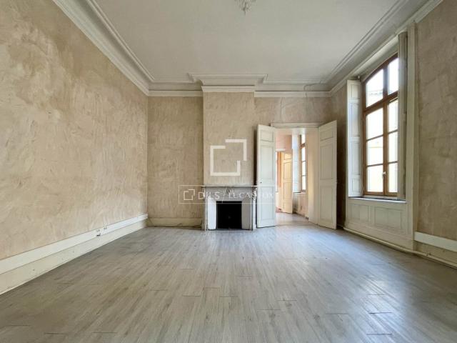 Lucas Fox International Properties, accessible par l'ascense. 138m² Montpellier