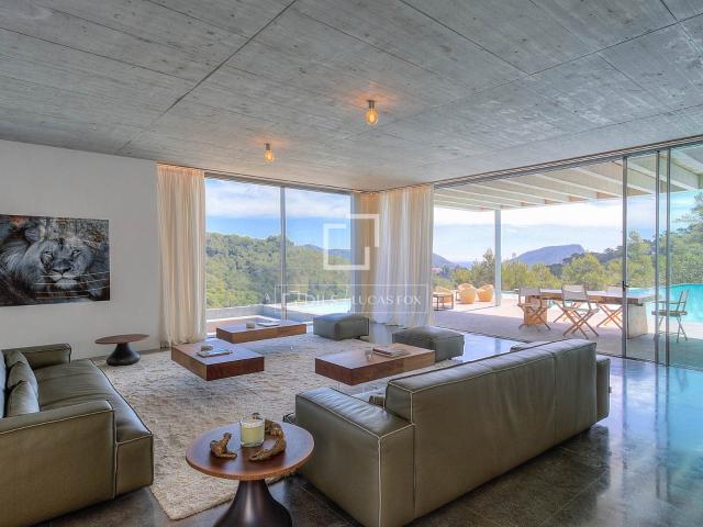 Lucas Fox Ibiza presenta esta lujosa villa cerca del encanta. 695m² Nuestra Señora de Jesus