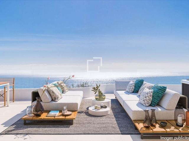 Lucas Fox se complace en presentar Lomas del Higuerón 2, una. 219m² Balcón de malaga