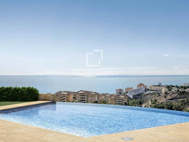 Lucas Fox se complace en presentar una promoción de obra nue. 174m² Fuengirola