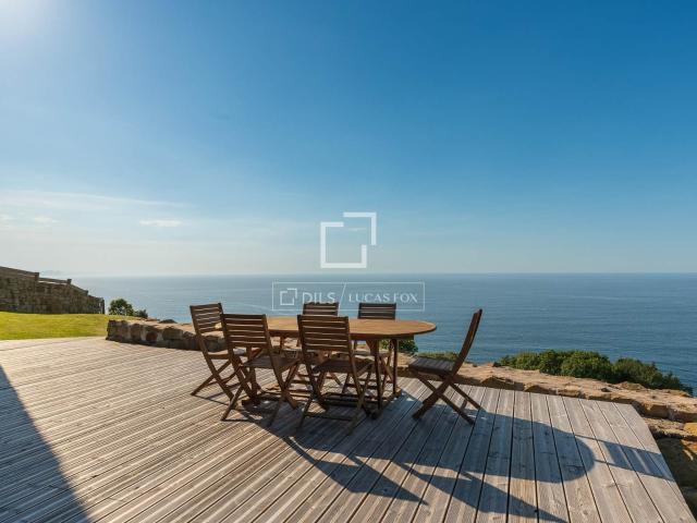 Lucas Fox presenta esta villa de lujo a estrenar, en primera. 540m² Igeldo
