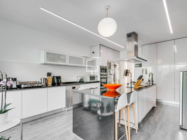 Lucas Fox presenta esta vivienda totalmente reformada en ven. 391m² Ciudad Santo Domingo