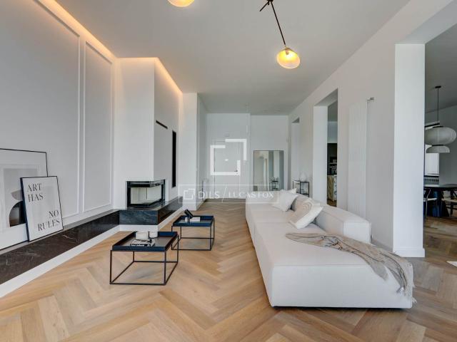 Lucas Fox presenta esta vivienda de lujo, en el centro de la. 294m² Donostia