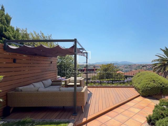 Lucas Fox presenta esta casa situada en el barrio de Ulia, u. 282m² Donostia