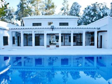 Lucas Fox presenta esta espectacular casa independiente en l. 560m² Albacete