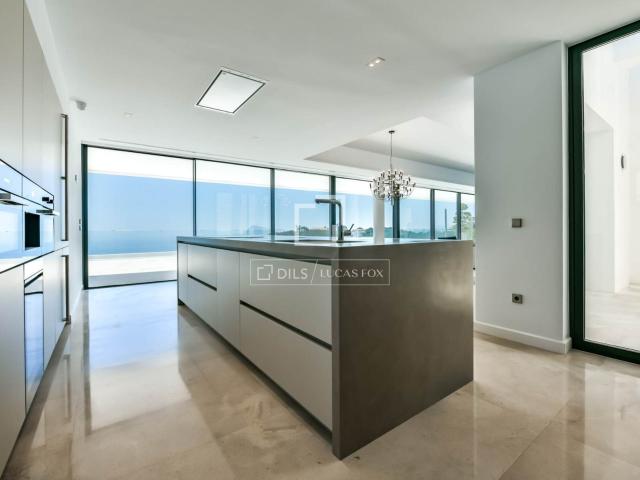 Lucas Fox presenta esta excepcional villa en la prestigiosa. 750m² Altea